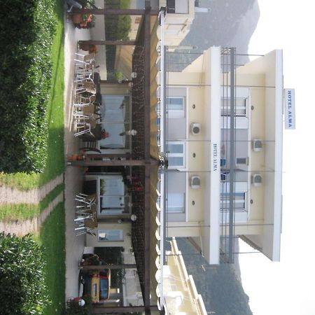 Alma Hotel Kamena Vourla Bagian luar foto